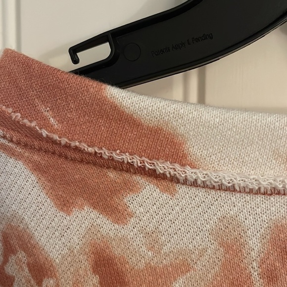 Entro tie-dyed, cotton blend on Poshmark 3/4 sleeve women’s S shirt‎ Raw edge - Picture 9 of 9